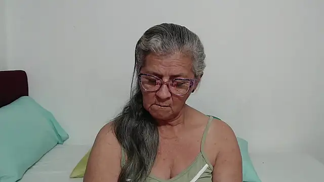 candy mature  online show from 03.25.26