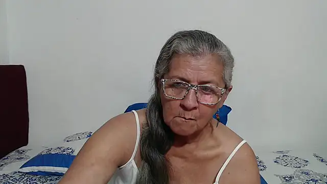 candy mature  online show from 04.17.26