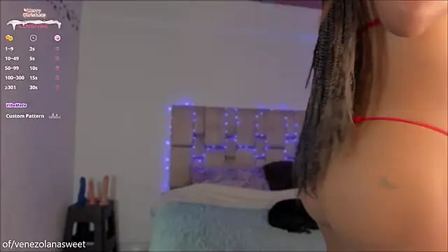 Snapshot of turabbitxx chatting on 12.13.24 turabbitxx online show from 12.13.24