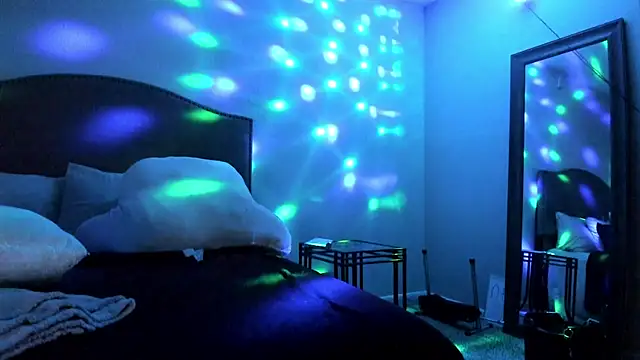 yiauana online show from 09.26.25