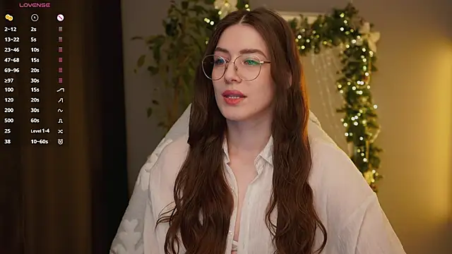 Snapshot of Ester_Hill chatting on 01.15.26 Ester Hill online show from 01.15.26