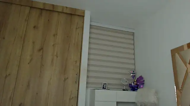 dollface17 online show from 02.27.25