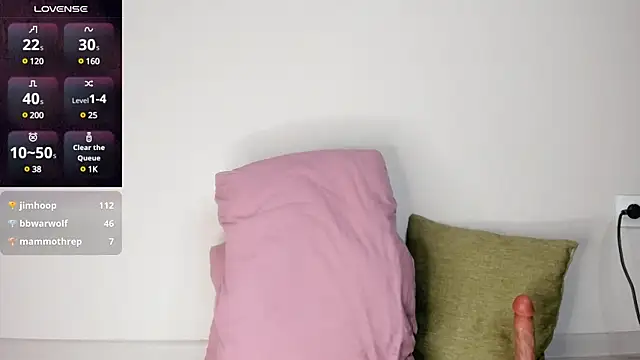 Snapshot of wendy_marvel chatting on 12.11.24 wendy marvel online show from 12.11.24