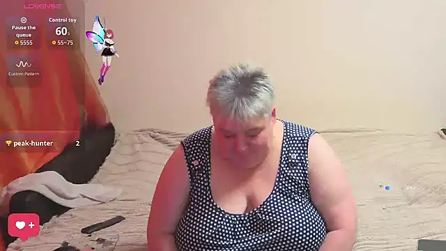 Baunti5555 online show from 11.15.25