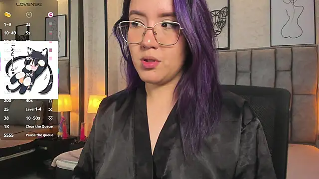 Snapshot of sweet--emily chatting on 03.14.25 sweet--emily online show from 03.14.25