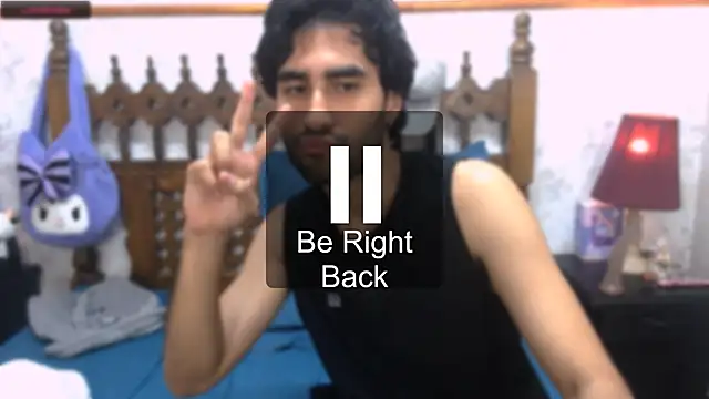 Snapshot of MilanZaire chatting on 03.04.25 MilanZaire online show from 03.04.25