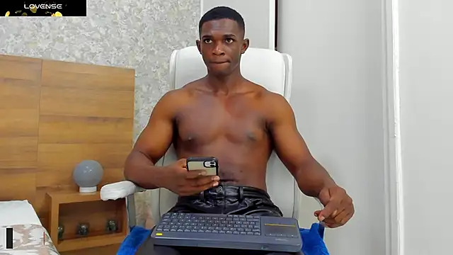 nicolaskan online show from 12.07.24