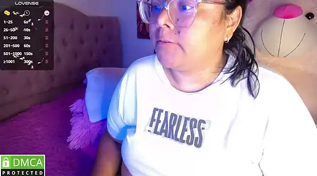 KittyHot20 online show from 02.14.25