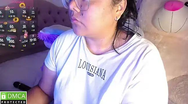 KittyHot20 online show from 03.04.25