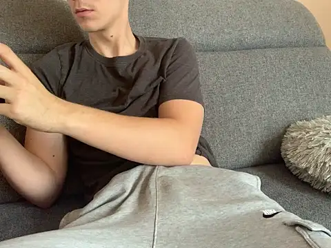 Honeeymaster online show from 10.05.25