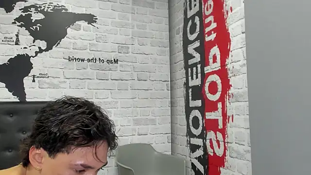 Snapshot of Rhaegal_hot chatting on 03.22.25 Rhaegal hot online show from 03.22.25