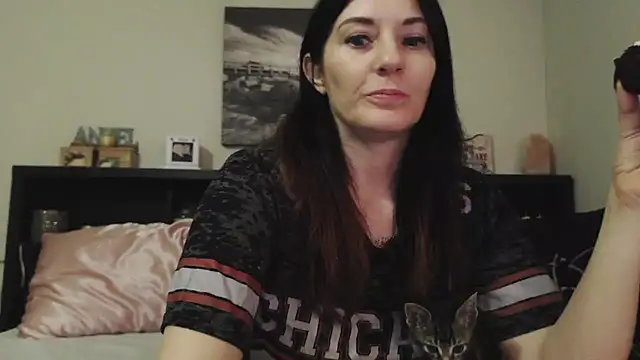 CrystalLakeXO online show from 03.17.25