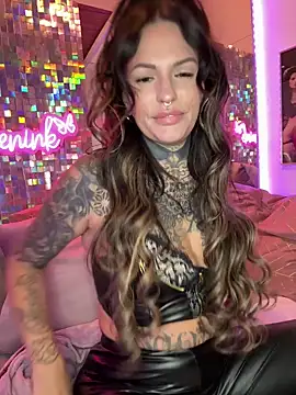 Snapshot of AileenInkOfficial chatting on 03.14.25 AileenInkOfficial online show from 03.14.25