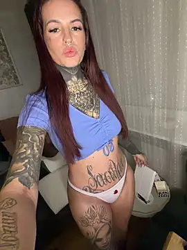 Snapshot of AileenInkOfficial chatting on 02.04.26 AileenInkOfficial online show from 02.04.26