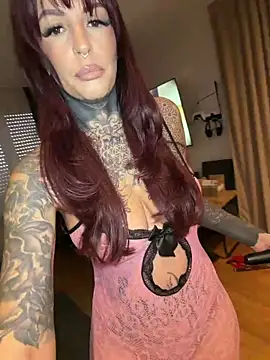 Snapshot of AileenInkOfficial chatting on 02.12.26 AileenInkOfficial online show from 02.12.26