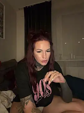 Snapshot of AileenInkOfficial chatting on 03.16.26 AileenInkOfficial online show from 03.16.26