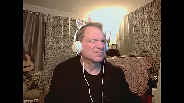 Snapshot of coryassman chatting on 12.05.24 coryassman online show from 12.05.24