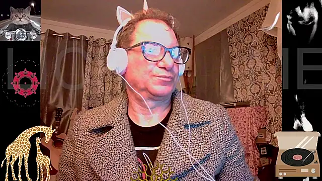 Snapshot of coryassman chatting on 02.25.25 coryassman online show from 02.25.25