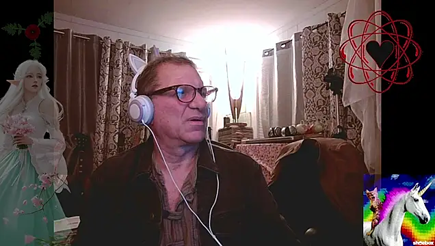 Snapshot of coryassman chatting on 10.18.25 coryassman online show from 10.18.25