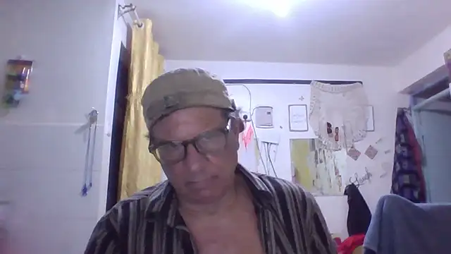 Snapshot of coryassman chatting on 11.14.25 coryassman online show from 11.14.25