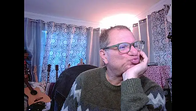 Snapshot of coryassman chatting on 02.12.26 coryassman online show from 02.12.26