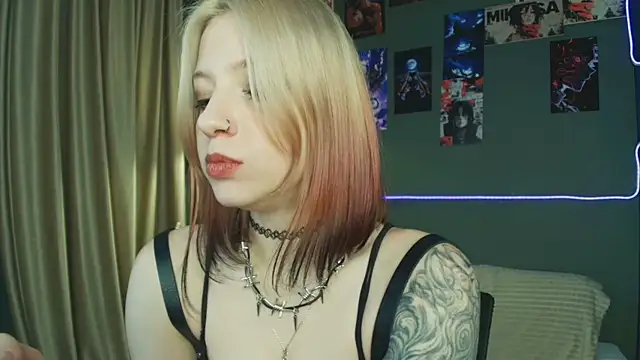 arielabradberry online show from 01.12.26