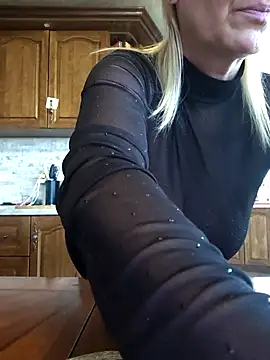 Lotus-blume1 online show from 04.02.26