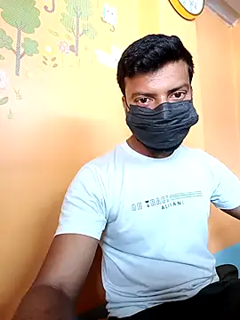 Snapshot of model_yesx chatting on 02.28.25 model yesx online show from 02.28.25