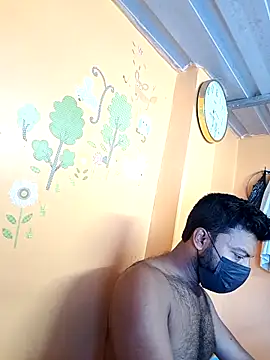 Snapshot of model_yesx chatting on 03.04.25 model yesx online show from 03.04.25