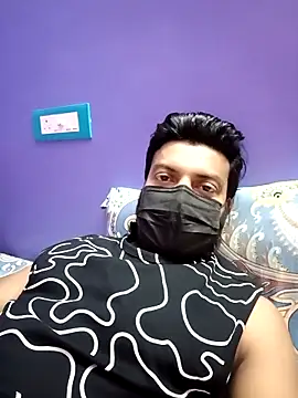 Snapshot of model_yesx chatting on 03.22.25 model yesx online show from 03.22.25