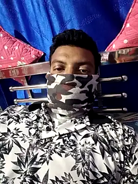 Snapshot of model_yesx chatting on 02.21.26 model yesx online show from 02.21.26