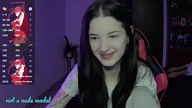 Snapshot of Miya_Dream_UKR chatting on 02.12.26 Miya Dream UKR online show from 02.12.26