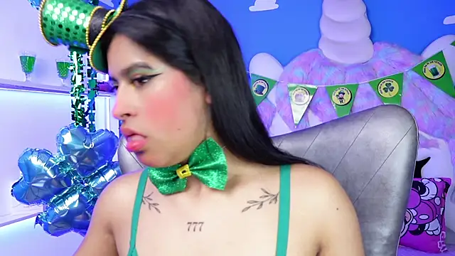 Snapshot of miss_romyna chatting on 03.17.25 miss romyna online show from 03.17.25