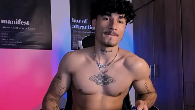 Snapshot of Thomas_Fit1 chatting on 02.27.26 Thomas Fit1 online show from 02.27.26