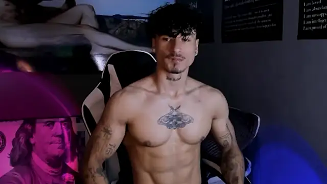 Snapshot of Thomas_Fit1 chatting on 03.27.26 Thomas Fit1 online show from 03.27.26