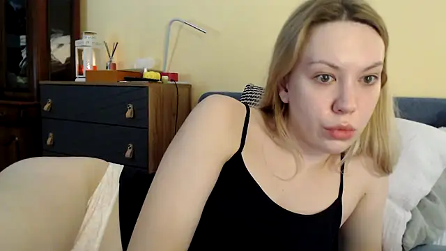 Snapshot of Scarlettford chatting on 12.04.24 Scarlettford online show from 12.04.24