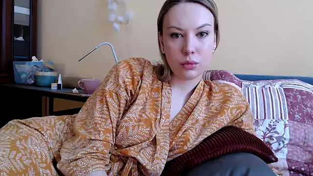 Snapshot of Scarlettford chatting on 01.15.25 Scarlettford online show from 01.15.25