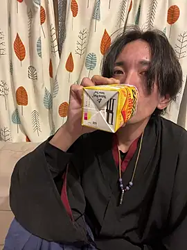 Katakuriko-Denpun online show from 02.24.26