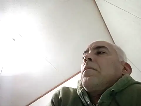 Xoc8  online show from 12.15.25