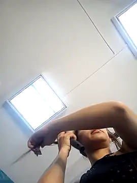 Snapshot of AnthonelaDuque chatting on 01.19.26 AnthonelaDuque online show from 01.19.26