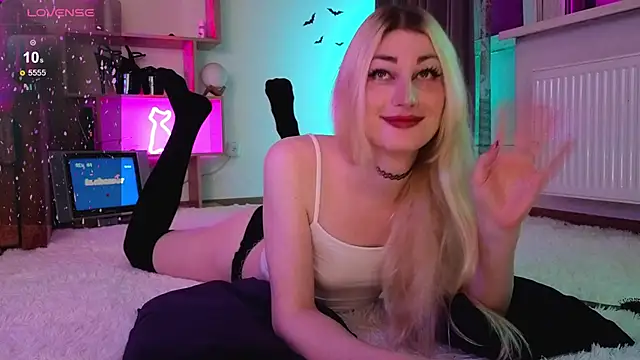 Inchcaser  online show from 10.25.25