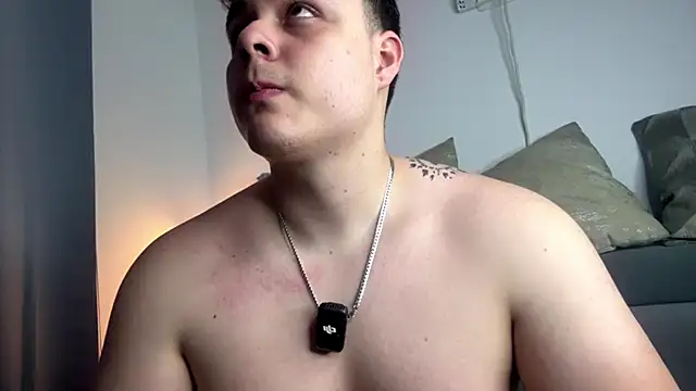 Snapshot of odin_blake chatting on 09.21.25 odin blake online show from 09.21.25