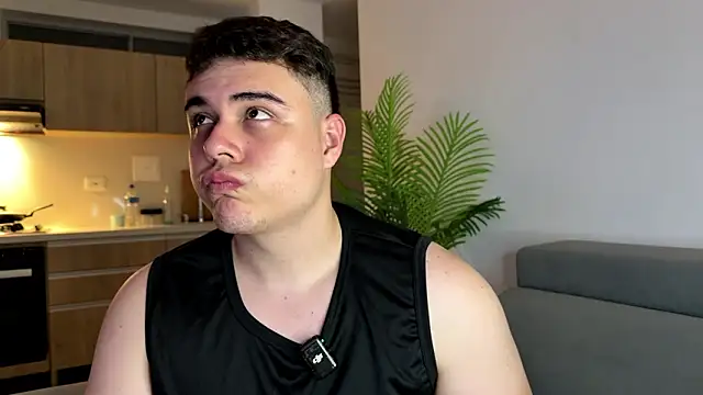 Snapshot of odin_blake chatting on 01.18.26 odin blake online show from 01.18.26