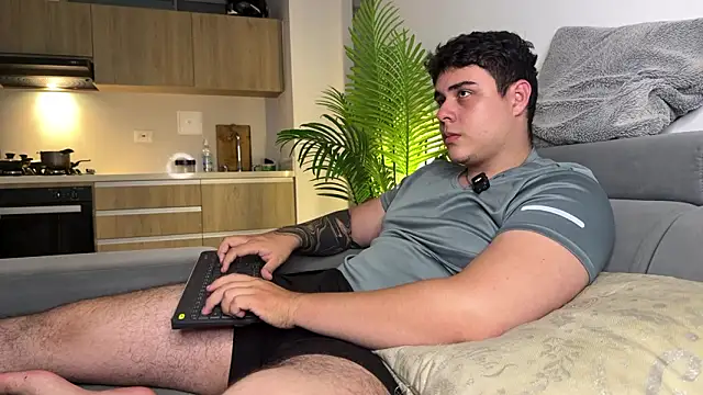 Snapshot of odin_blake chatting on 02.24.26 odin blake online show from 02.24.26