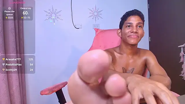 Snapshot of Palo_santo chatting on 02.23.25 Palo santo online show from 02.23.25