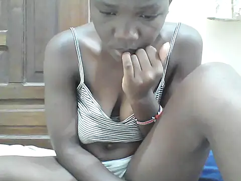 Ebony Sweetcandy online show from 04.07.26