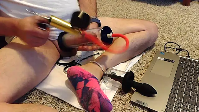 femgui69 online show from 11.04.25