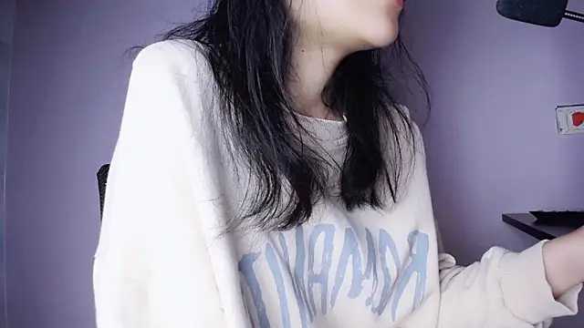 Baenee online show from 01.13.25