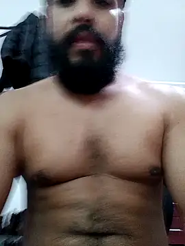 Snapshot of HombreS3n chatting on 12.11.24 HombreS3n online show from 12.11.24