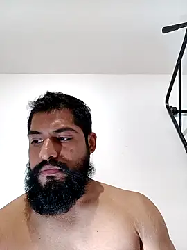 Snapshot of HombreS3n chatting on 01.24.25 HombreS3n online show from 01.24.25